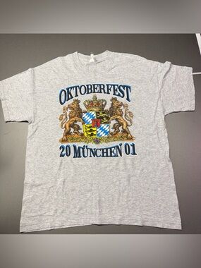 Vintage 2000s Oktoberfest Munchen Germany Lion Crest Graphic T-Shirt USA - XL